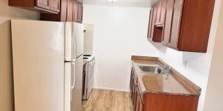 11476 Warren Boulevard Gallery 1