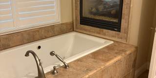 Beautiful Pavilions Condo! Gallery 12