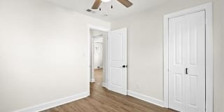 24266 Eureka Avenue Gallery 10