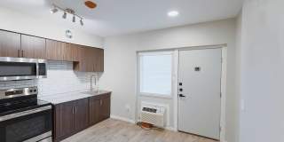 The Hedge Apartments Gallery 29