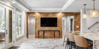 5265 Peachtree Dunwoody Road Gallery 33