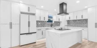 216 NE 160th Street, Miami, FL 33162 Gallery 1