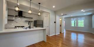 327 WHITTIER Street NW Gallery 8