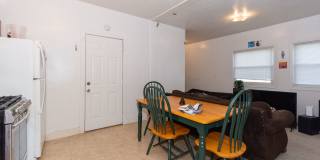 Huge, sunny 3 bed near BU and the Green Line! Gallery 3