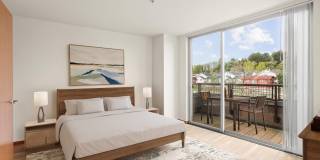 Station at Othello Gallery 13