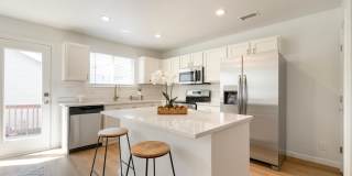 5761 Ceylon Street Gallery 1