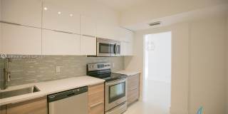 9381 E Bay Harbor Dr Gallery 10