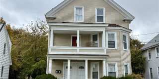 43 Fruit Hill Avenue unit: 2Nd Floor 43 Fruit Hill Avenue unit: 2Nd Floor Gallery 1