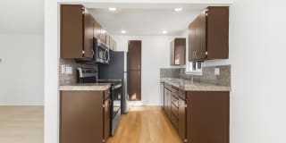 2 Bed, 1 Bath Condo with Easy Access to I-405 2 Bed, 1 Bath Condo with Easy Access to I-405 Gallery 11
