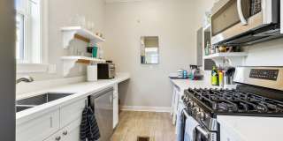 7519 Maple Street Gallery 11