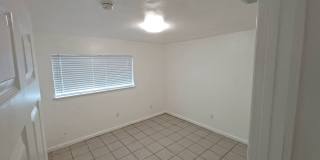 3220 SW 26th Terrace, Apt #4 3220 SW 26th Terrace, Apt #4 Gallery 7