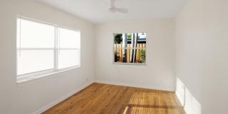 Venice Gardens Annual Home for Rent Gallery 7
