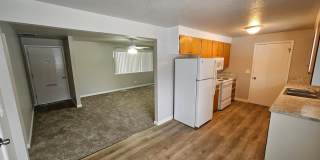 Beautifully Renovated 3 Bedroom, 1 1/2 Bathroom Duplex on the Boise Bench! Newer Carpet and Paint. Gallery 4