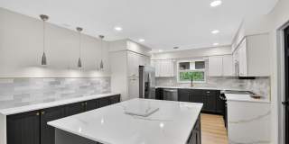 1221 Singer Drive Gallery 1