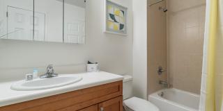 Pier Village Gallery 18