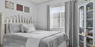 914 North Lombard Street Gallery 5