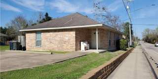 College Station - 3 bedroom /3 bath HOUSE Near TAMU! Gallery 1