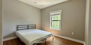 7-Bedroom Home 2 Minute Walk From Campus! Gallery 17