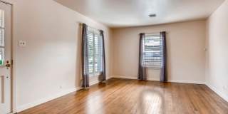 Charming 2 BR / 1 Bath in highly desirable Terrell Heights of San Antonio! Gallery 7
