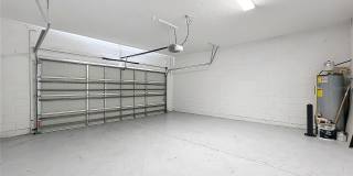 185 BROOKES PLACE Gallery 27