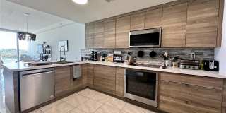 6580 Indian Creek Drive Gallery 1
