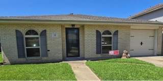 100 JASMINE Lane Gallery 1