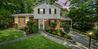 6715 TILDENWOOD Lane Gallery 1