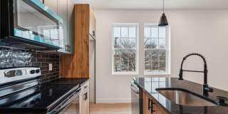 4181 MANTUA Avenue Gallery 3