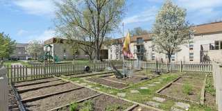 450 Green Apartments Gallery 16