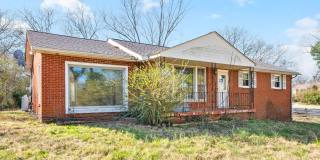 3 Bedroom Pet Friendly Home For Rent! Gallery 3