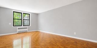 525-527 Riverdale Avenue Gallery 2