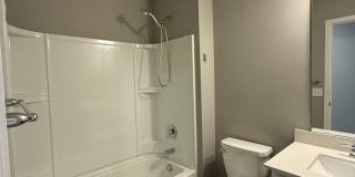 Comfort & Space Await in This Stunning 4BR Dayton Home Gallery 24