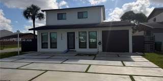 19203 NW 53rd Cir Pl Gallery 1