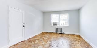 1724 N QUINN Street Gallery 2