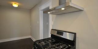 Charming Bluff Heights 1 bed room Gallery 12
