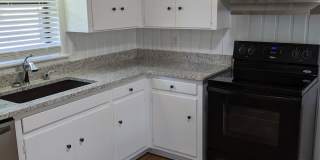 1000 Fairlane Drive Gallery 24