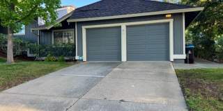 Beautiful single level townhome in Pleasant Hill with 2 car attached garage! Gallery 1