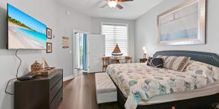 804 E Windward Way Gallery 10