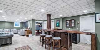 1981 West Southmeadow Lane Gallery 34