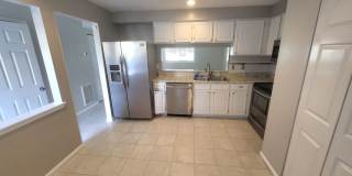 47 Lucinda Ct – Move In Special! Move in before March 1st get ½ off your first full month’s rent! 47 Lucinda Ct – Move In Special! Move in before March 1st get ½ off your first full month’s rent! Gallery 1