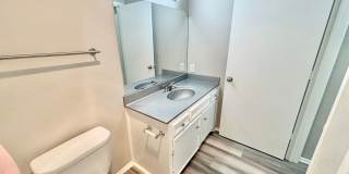 Westlake Apartments Gallery 41