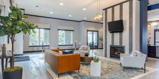 Alinium at Zionsville Gallery 7