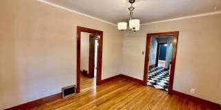 Charming 1925 Hillside Bungalow | Downtown Colorado Springs Gallery 5