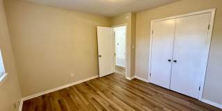 2 bedroom 1 bath unit for rent in Pensacola! Gallery 10