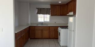 JUST REDUCED!!! Spacious 2 Bedroom + Bonus Room, Back House w/ Garage & Gated Entry Gallery 4