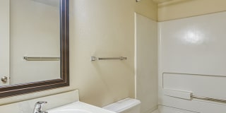 LakeRidge Square Gallery 26