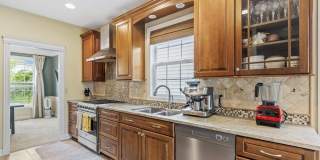 5173 Claridge Drive Gallery 9