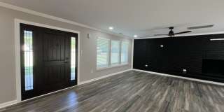 11405 Cresthill Drive Gallery 1
