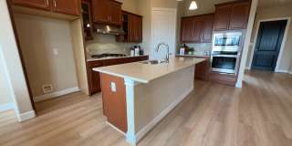 5602 Caracara St **Ask about our NO CASH DEPOSIT option!** 5602 Caracara St **Ask about our NO CASH DEPOSIT option!** Gallery 10