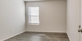 Pre-Leasing Now: 3 Bed, 2 Bath Duplex in Redstone Ranch + Lawn Care Included Gallery 11